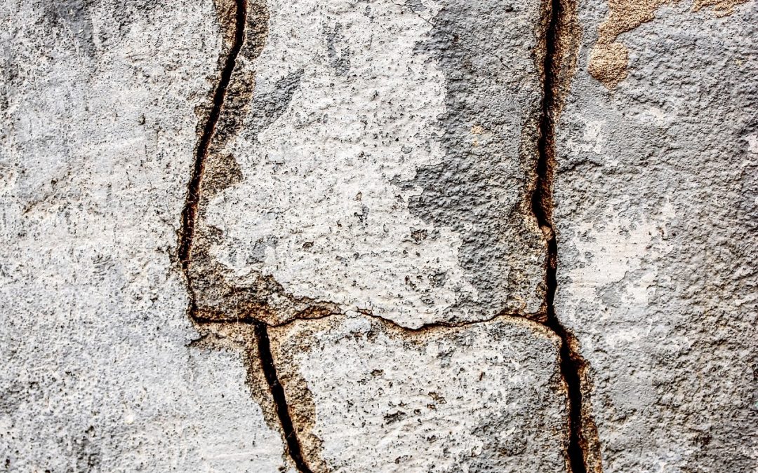 Expertal Construction traite vos problèmes de fissures à Niort, Poitiers, Châtellerault, Thouars, Parthenay, Fontenay le conte, Mansle, Ruffec